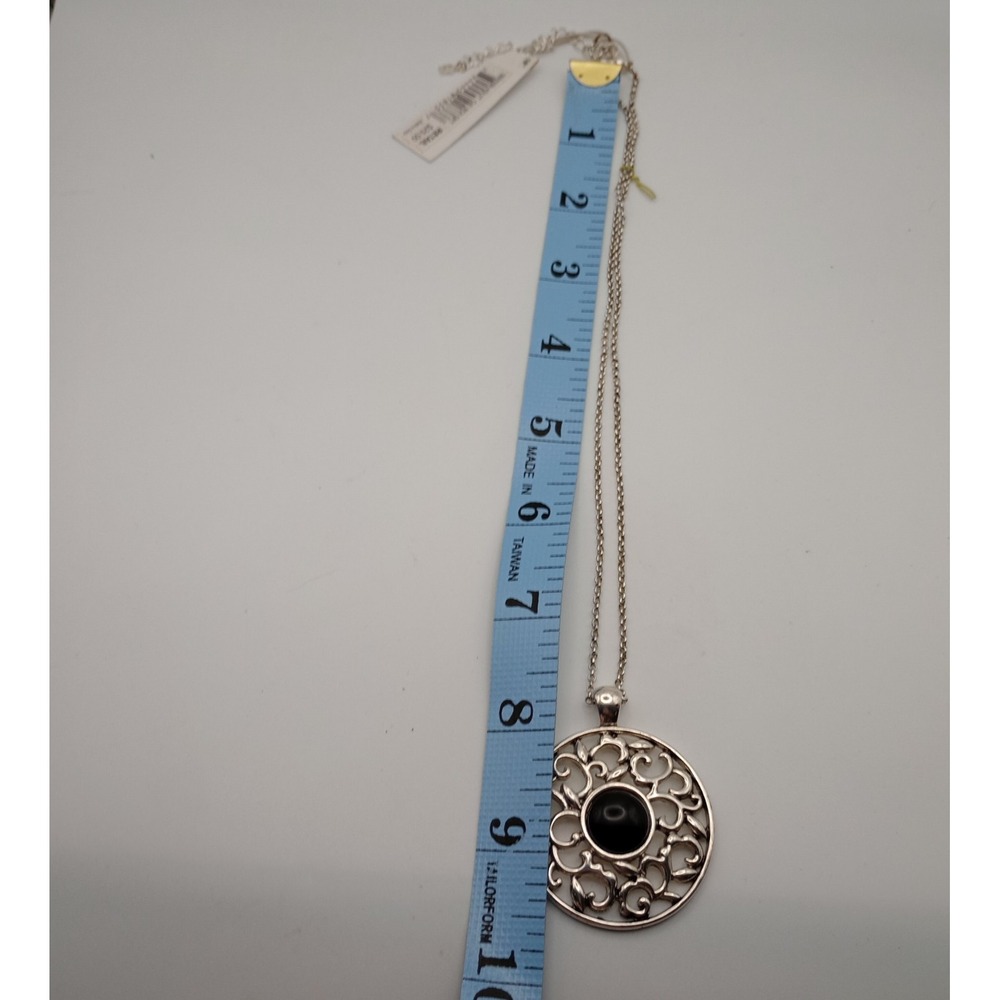 Etienne Aigner Silver-Tone Filigree Round Semi-Precious Pendant Necklace w/ Box‎ - Picture 7 of 14
